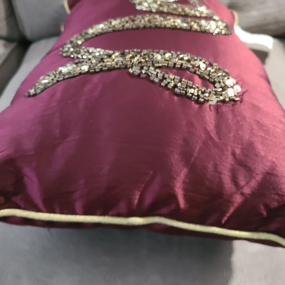 Festive‎ Burgundy Beaded NOEL Holiday Pillow